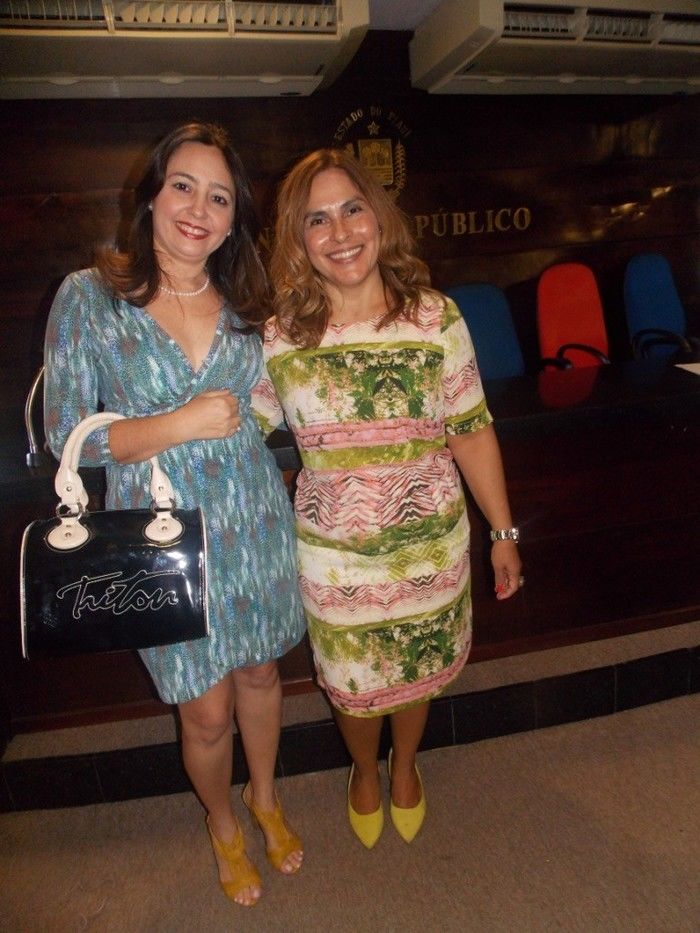 Primeira dama e idealizadora do Projeto Neylivia Oliveira da Costa “Mulher Viva”, Lindyane Batista recebe homenagem do Ministério Público do Estado - Imagem 15