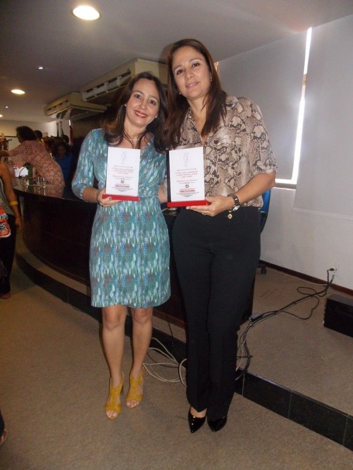 Primeira dama e idealizadora do Projeto Neylivia Oliveira da Costa “Mulher Viva”, Lindyane Batista recebe homenagem do Ministério Público do Estado - Imagem 23