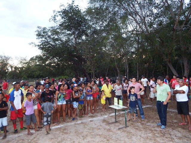 Centenas de populares prestigiam Campeonato de Futebol Ruralzão; confira os resultados - Imagem 10