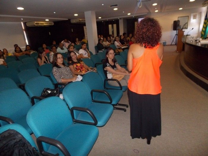 I Capacitação da rede de atendimento à mulher realizada pelo NUPEVID. - Imagem 23