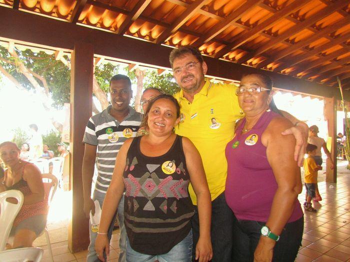 Sr. Manoel Lucas homenageia todos os pais da família Pereira. - Imagem 7