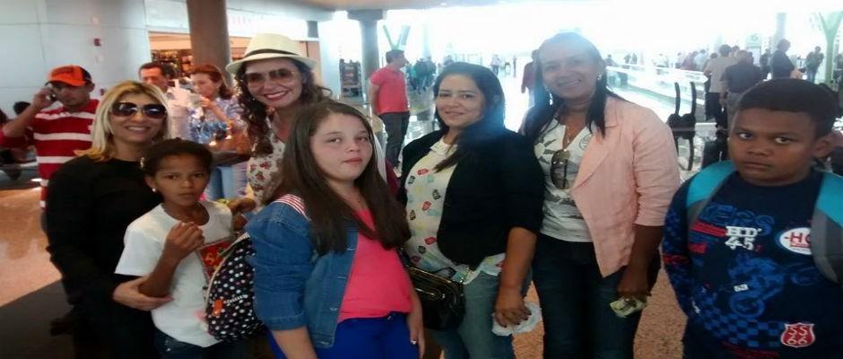 Alunos de Santo Inácio do Piauí visitam pontos turístico em Salvador -BA 