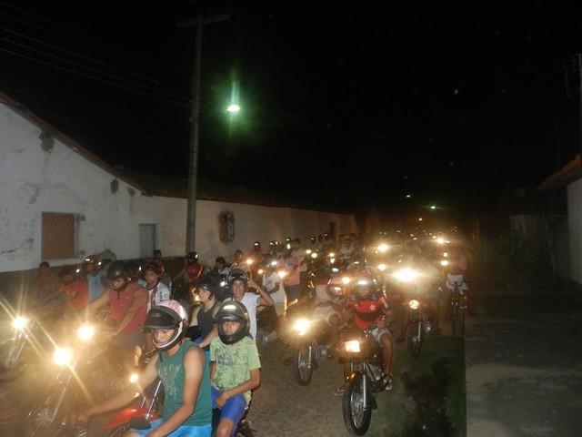 Candita Janainna Marques realiza reunião em Esperantina - Imagem 12