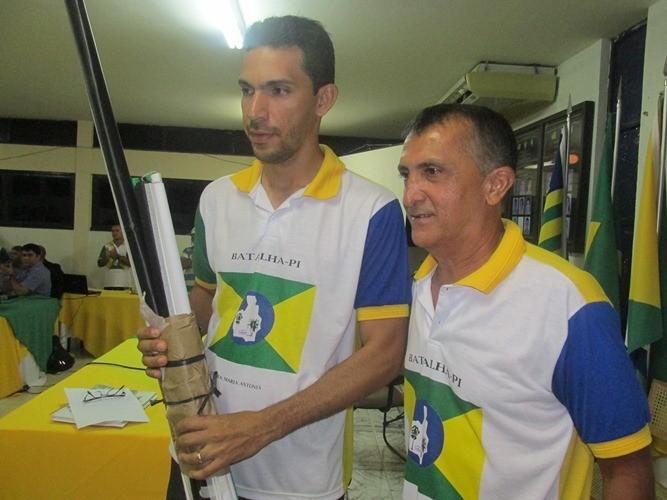 Solenidade marcou a apresentação do Projeto que resgata a História dos símbolos de Batalha “A Bandeira e o Hino”‏ - Imagem 36