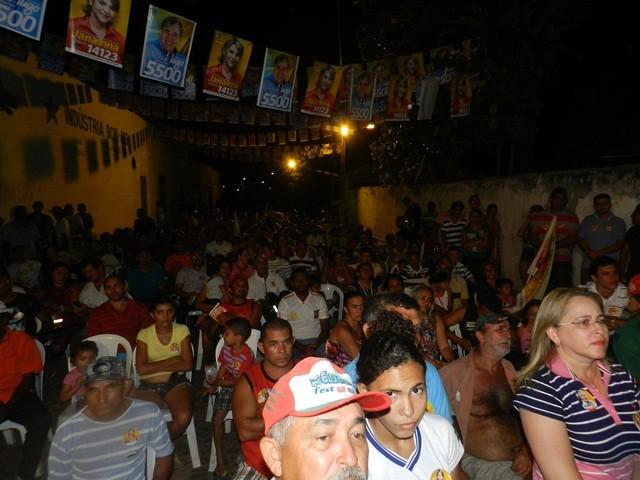 Janainna Marques realiza grande carreata e reunião política em Esperantina - Imagem 29