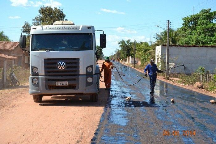 Prefeito Zé Resende recebe representantes da empresa RM responsável pelo asfaltamento da PI 331 - Imagem 6