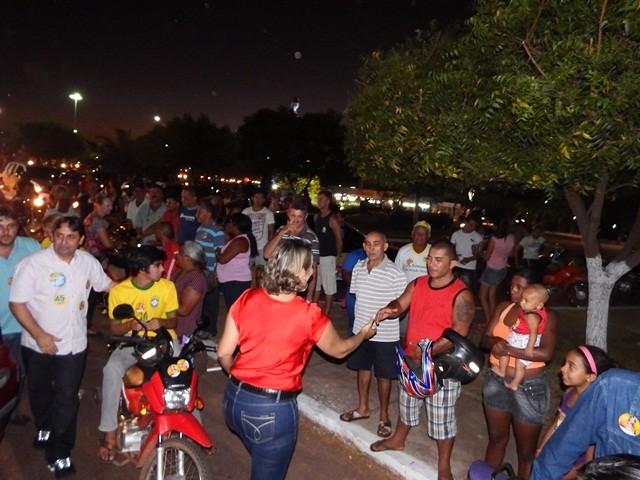 Janainna Marques realiza grande carreata e reunião política em Esperantina - Imagem 5