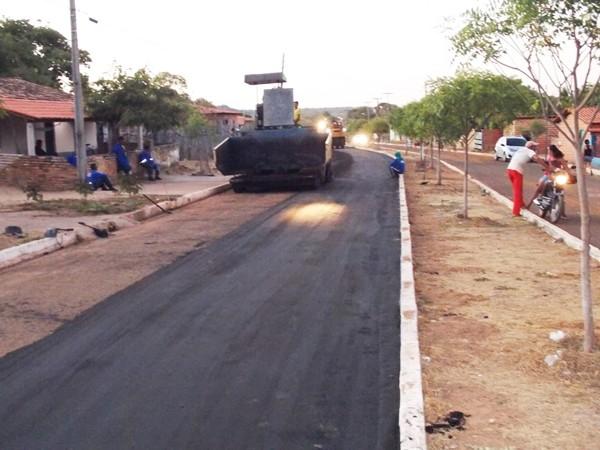 Prefeitura inicia pavimentação do bairro trizidela - Imagem 11