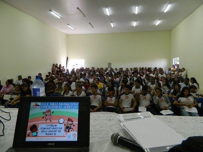Dezenas de jovens participam do 1º Fórum Selo Unicef - Imagem 1