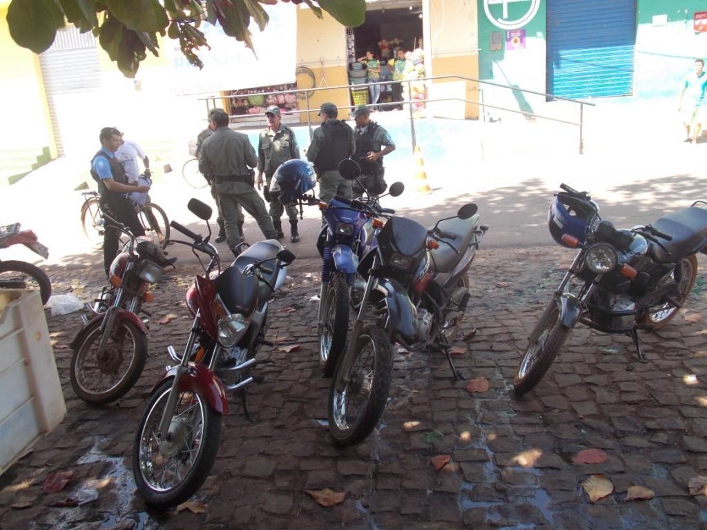 Primeira Blitz realizada pela Polícia Militar em Capitão de Campos