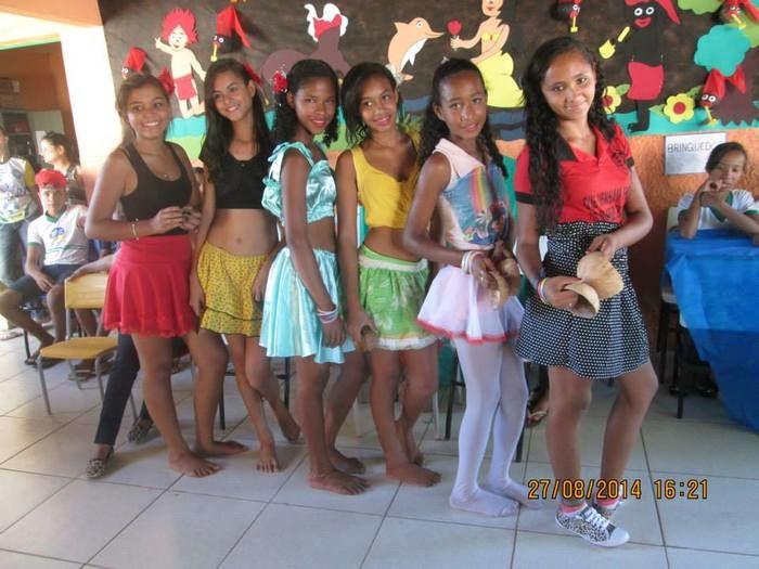 Escola Municipal Sinobilina Realizou o Encerramento do Dia do Folclore - Imagem 3