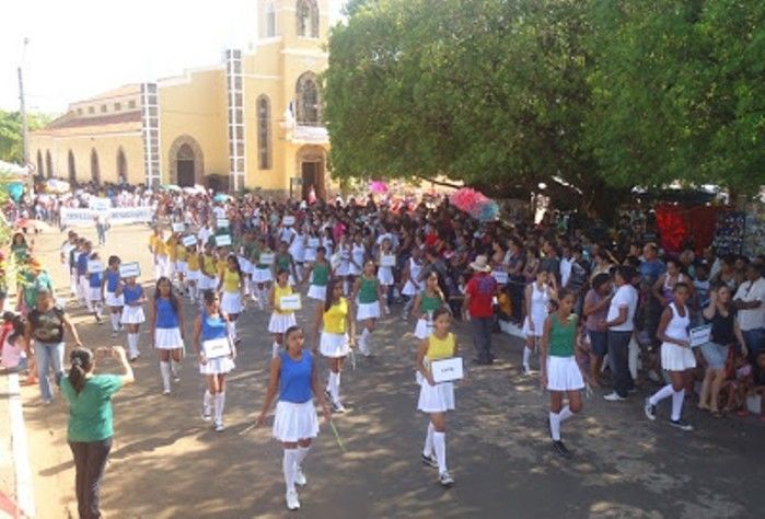 Desfile de 7 de setembro levará 600 estudantes às ruas de Esperantina‏ - Imagem 1
