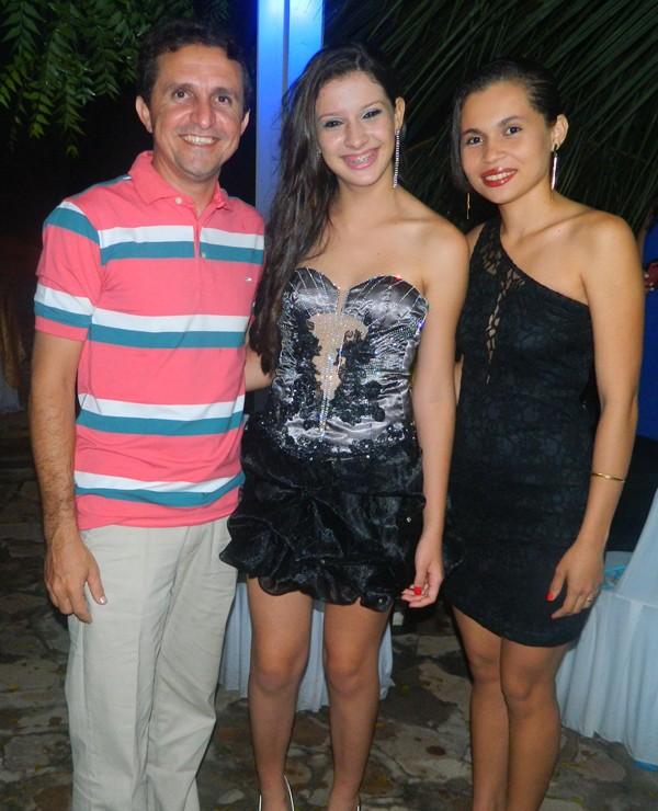 Aniversário de Zayra Meneses comemorado  em grande estilo - Imagem 35