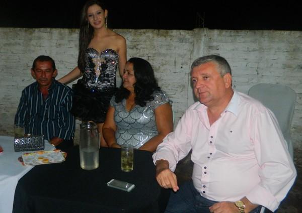 Aniversário de Zayra Meneses comemorado  em grande estilo - Imagem 33