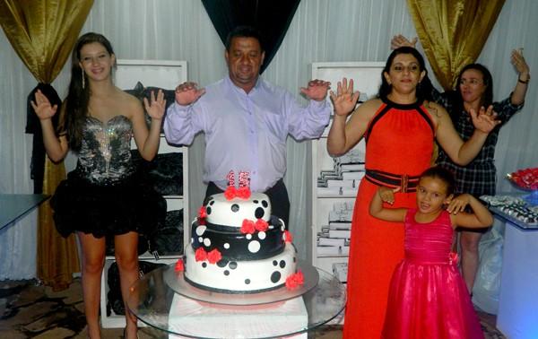 Aniversário de Zayra Meneses comemorado  em grande estilo - Imagem 3