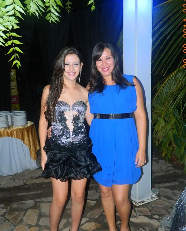 Aniversário de Zayra Meneses comemorado  em grande estilo - Imagem 39