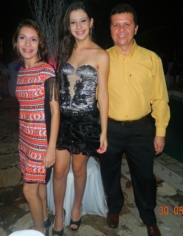 Aniversário de Zayra Meneses comemorado  em grande estilo - Imagem 19