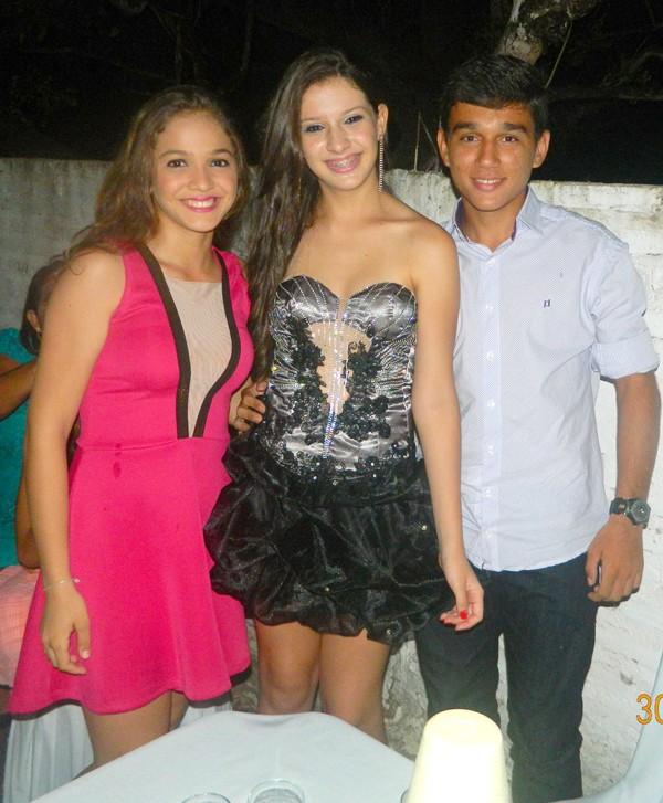 Aniversário de Zayra Meneses comemorado  em grande estilo - Imagem 14