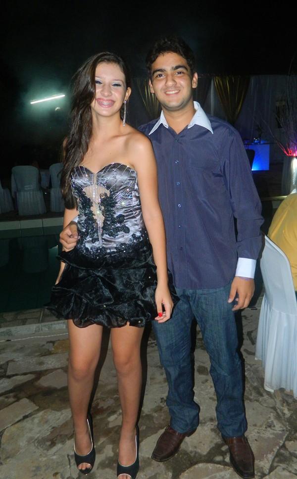 Aniversário de Zayra Meneses comemorado  em grande estilo - Imagem 12