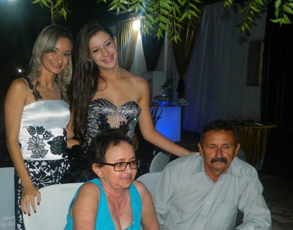 Aniversário de Zayra Meneses comemorado  em grande estilo - Imagem 40