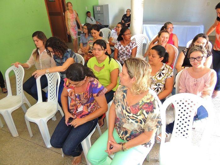 Milton Brandão realiza aula inaugural do curso de Auxiliar Administrativo - Imagem 4