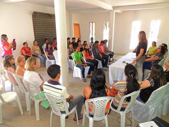 Milton Brandão realiza aula inaugural do curso de Auxiliar Administrativo - Imagem 9