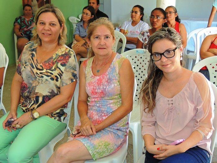 Milton Brandão realiza aula inaugural do curso de Auxiliar Administrativo - Imagem 8