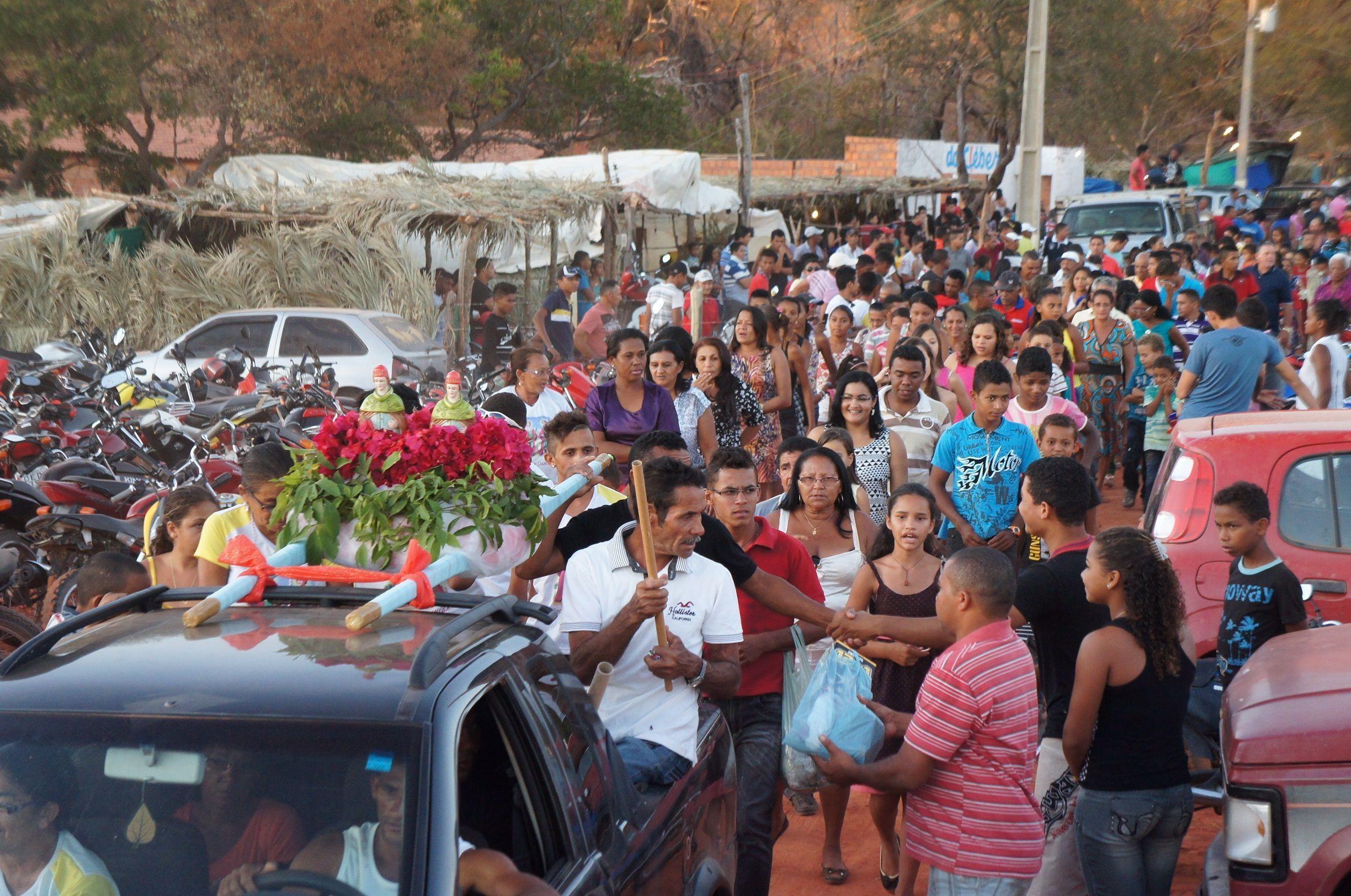 Mês de julho com grande festas. 