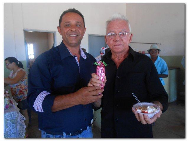 SEMTAC presta homenagem aos Idosos do Centro de Convivência - Imagem 35