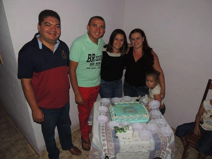 Neuma Café e amigos prestigiam aniversário de Cabral - Imagem 3