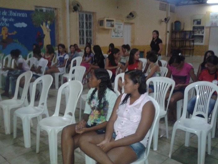 Palestra com nutricionista para as Debutantes 2014 - Imagem 1
