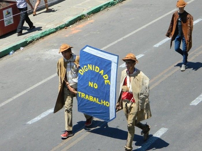 Desfile cívico temático se consolida em Pedro II - Imagem 17