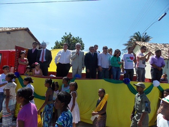 Prefeitura realiza tradicional desfile cívico em homenagem a Independência do Brasil - Imagem 79
