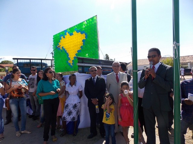 Prefeitura realiza tradicional desfile cívico em homenagem a Independência do Brasil - Imagem 40
