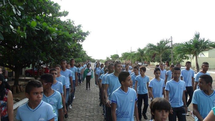 Público prestigia Desfile Cívico de 7 de setembro em Francinópolis - Imagem 99