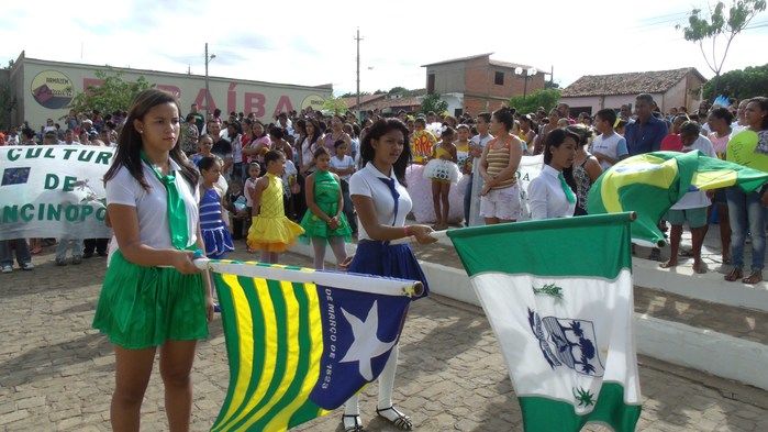 Público prestigia Desfile Cívico de 7 de setembro em Francinópolis - Imagem 128