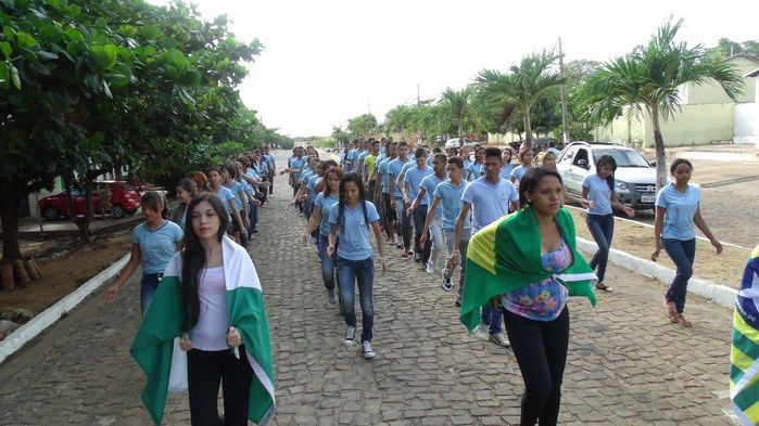 Público prestigia Desfile Cívico de 7 de setembro em Francinópolis - Imagem 101