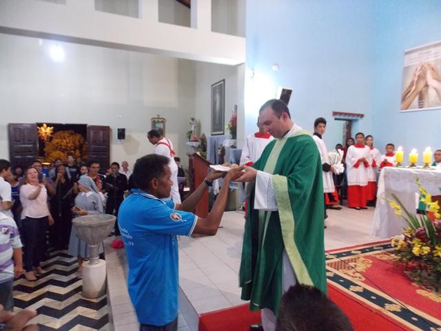  OSCAR É O NOVO PÁROCO DE BATALHA - Imagem 8