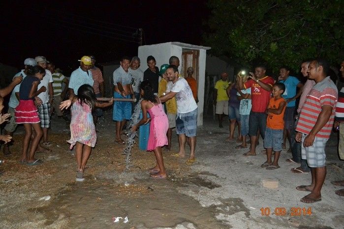 Prefeito Zé Resende entrega poço do bairro Parazinho a comunidade  - Imagem 14