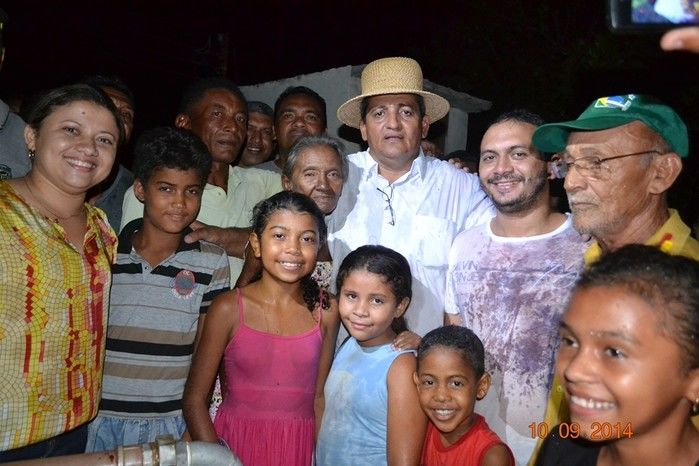 Prefeito Zé Resende entrega poço do bairro Parazinho a comunidade  - Imagem 19