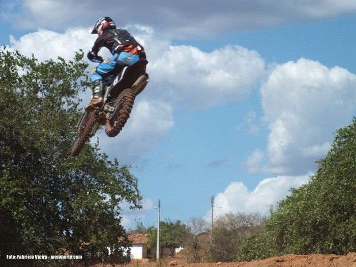 Confira a cobertura do VIII Circuito de Motocross de Santa Rosa do Piauí - Imagem 1
