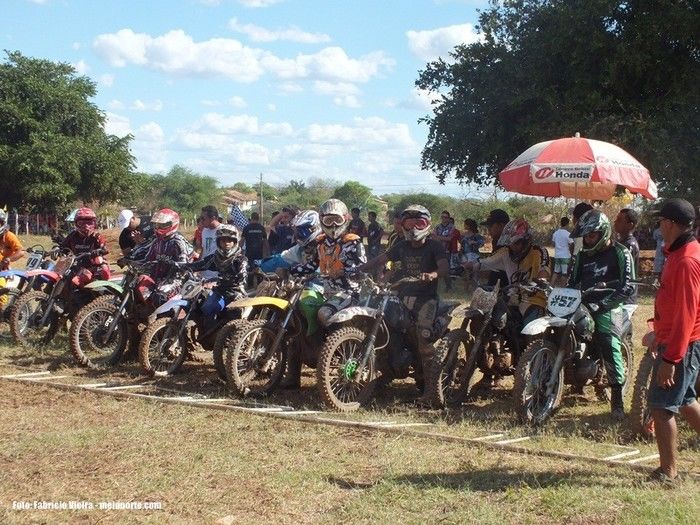 Confira a cobertura do VIII Circuito de Motocross de Santa Rosa do Piauí - Imagem 2