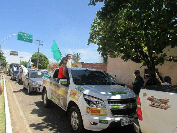 Prefeito Reginaldo recepciona o governador Zé Filho e demais aliados em uma visita a São Félix - Imagem 27