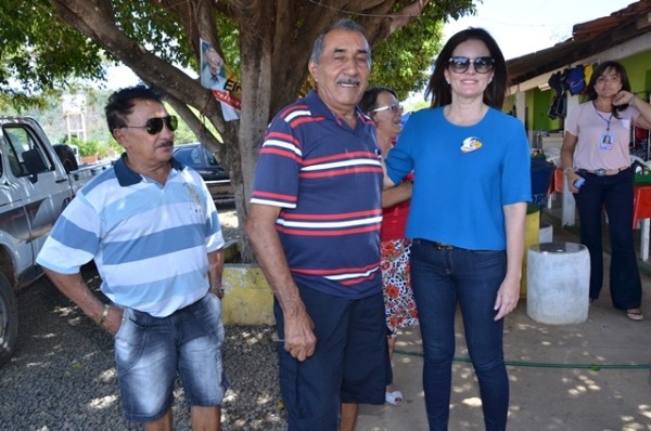 Deputada Federal Iracema Portella visita Comunidade Estaca Zero em Lagoinha - Imagem 9