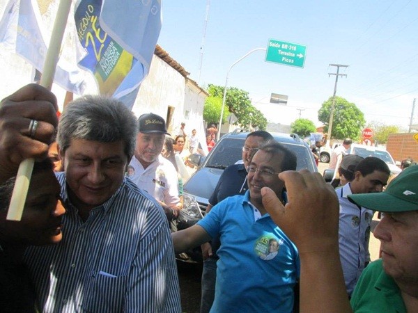 Prefeito Reginaldo recepciona o governador Zé Filho e demais aliados em uma visita a São Félix - Imagem 5