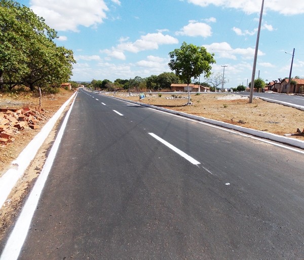 Secretaria de obras inicia sinalização da pavimentação do bairro trizidela - Imagem 3