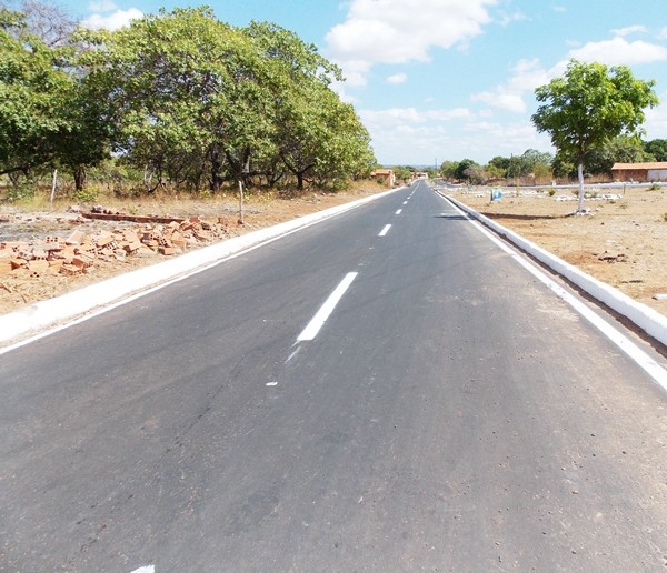 Secretaria de obras inicia sinalização da pavimentação do bairro trizidela - Imagem 2