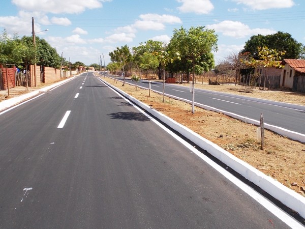 Secretaria de obras inicia sinalização da pavimentação do bairro trizidela - Imagem 6