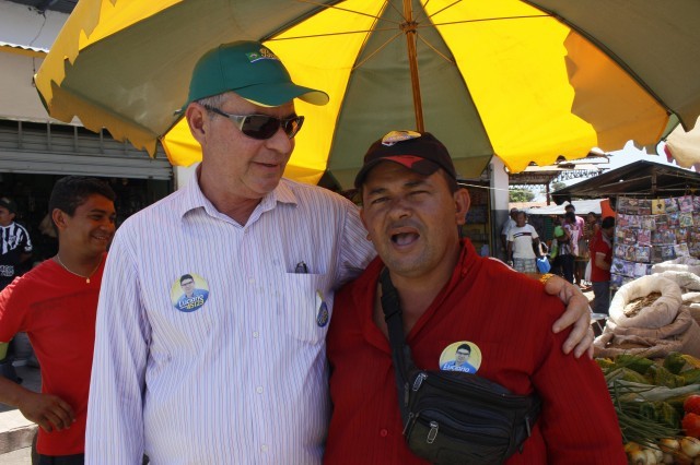 Luciano Nunes participa de caminhada pela feira no centro comercial de Miguel Alves - Imagem 29