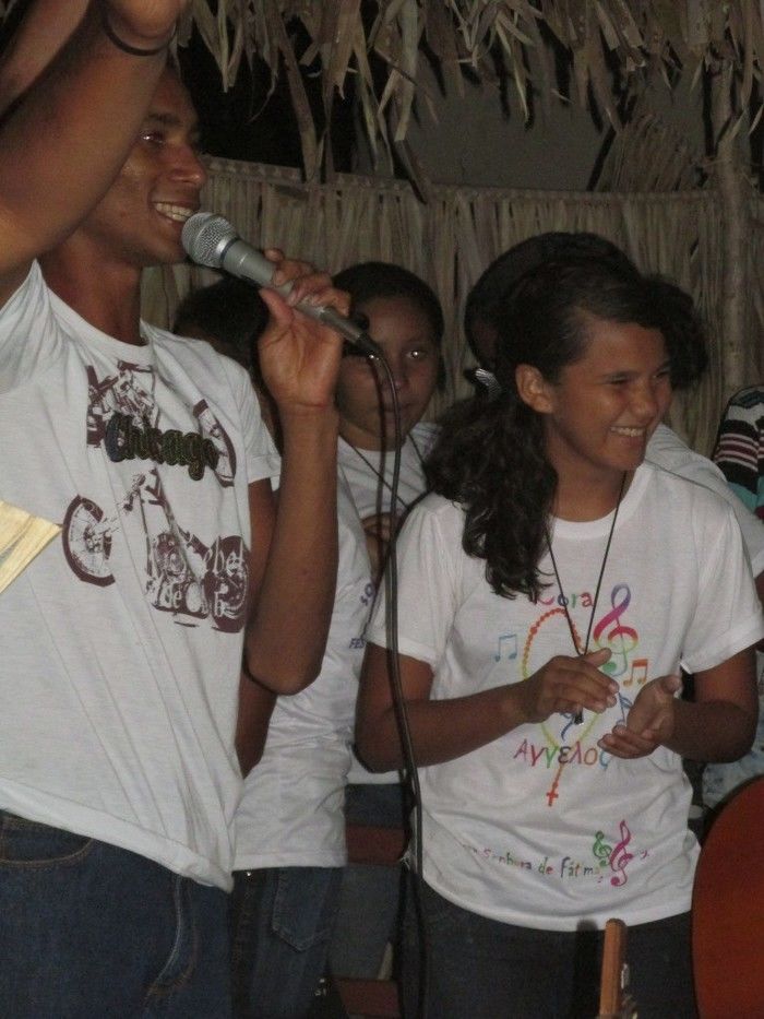 Uma Grande Multidão Participa da Celebração de Encerramento dos Festejos da Vila em Agricolândia - Imagem 10